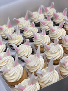 24 Bunny Ear Mini Cupcakes