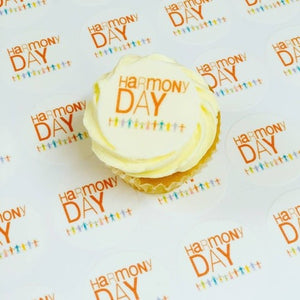 24 Mini HARMONY DAY Cupcakes